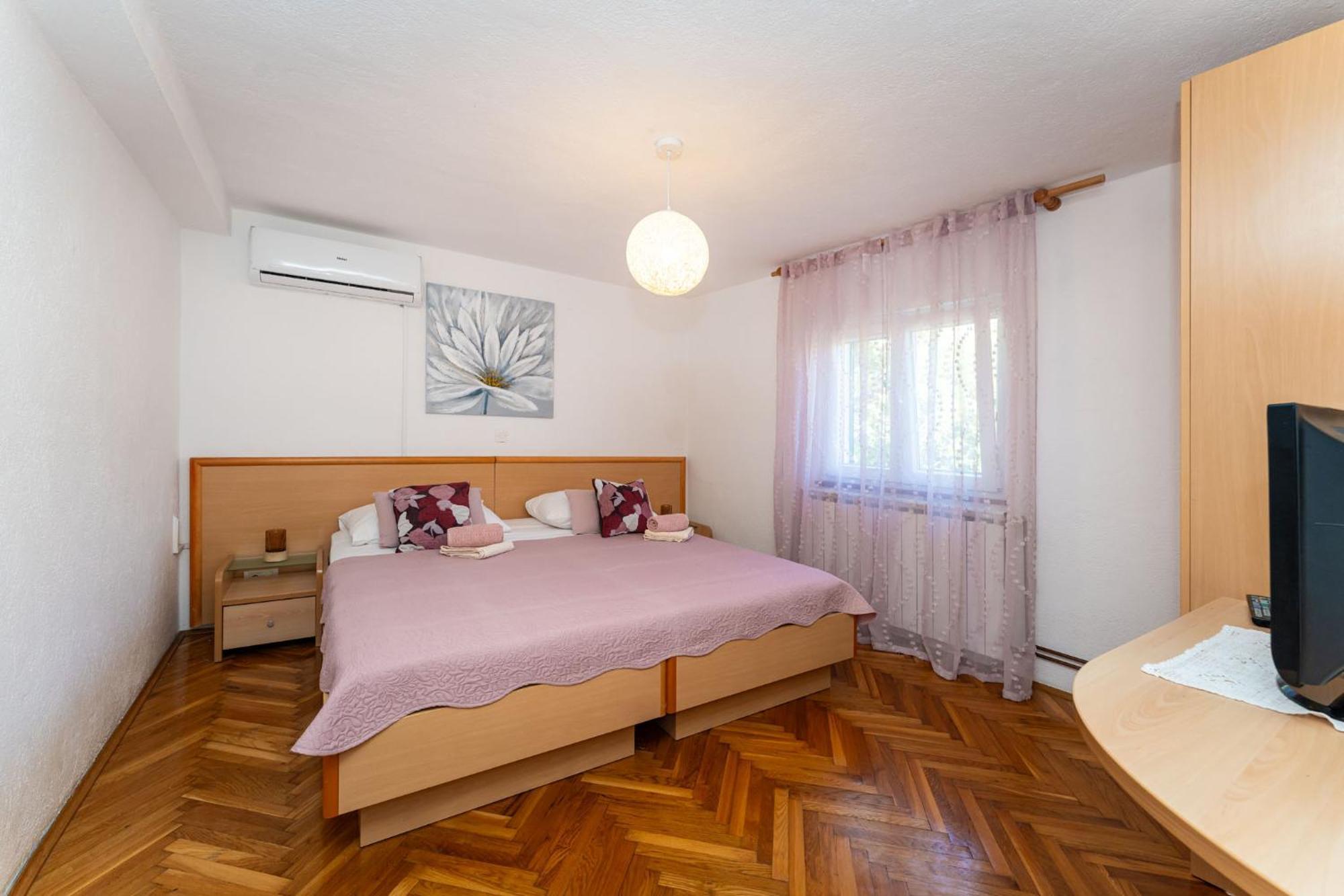 Apartments Adriana Starigrad Paklenica Extérieur photo