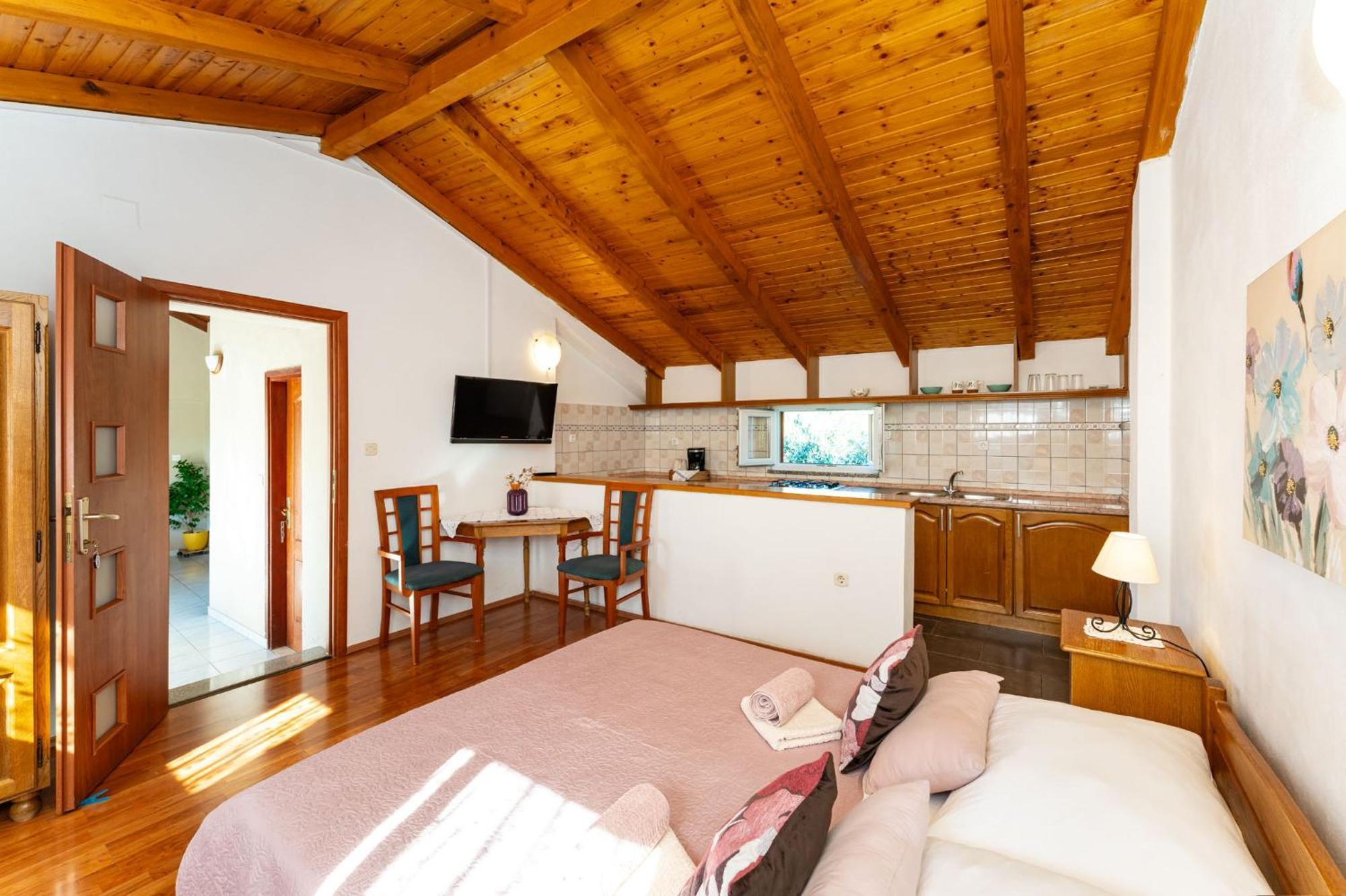 Apartments Adriana Starigrad Paklenica Chambre photo