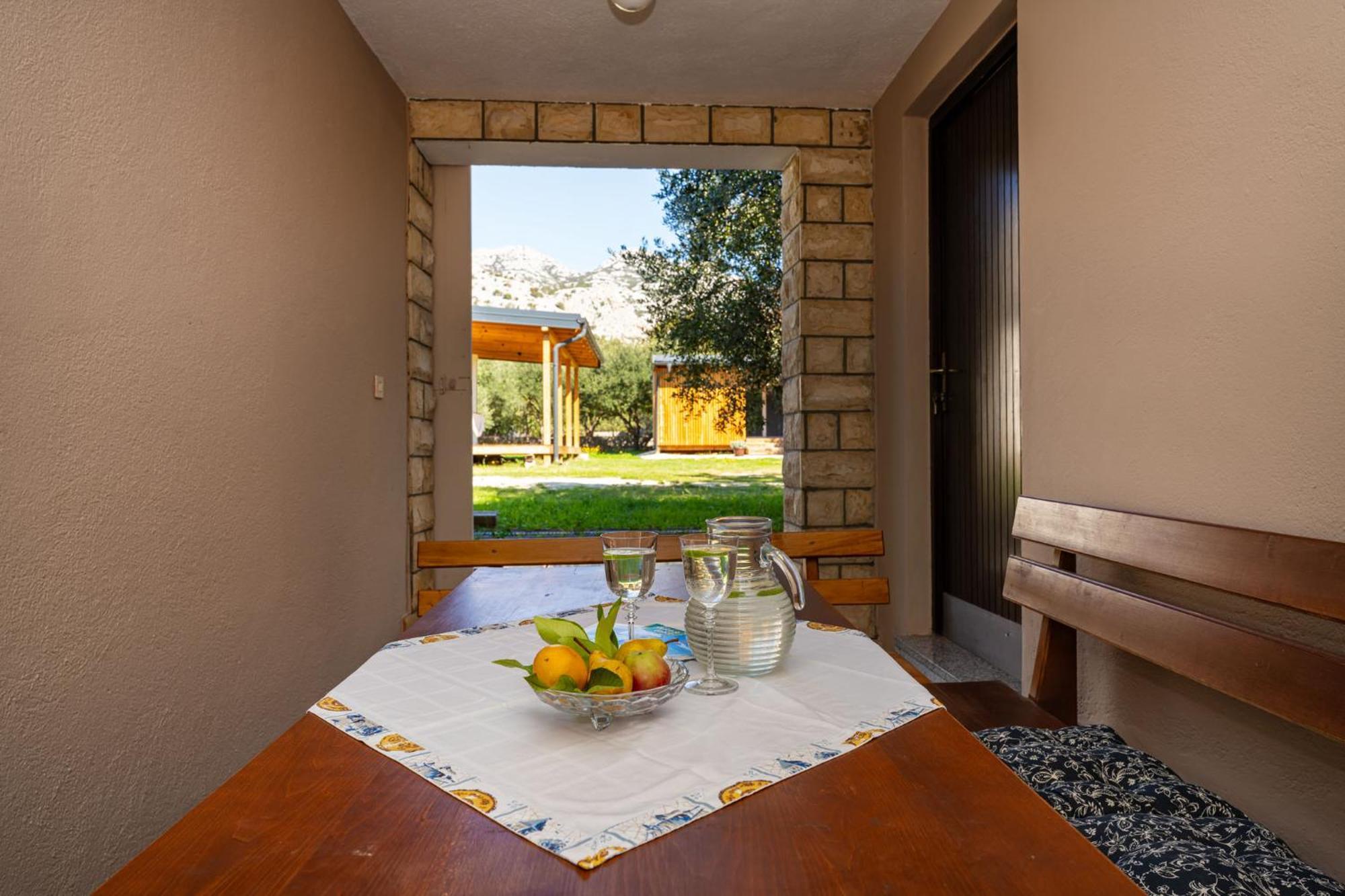 Apartments Adriana Starigrad Paklenica Extérieur photo